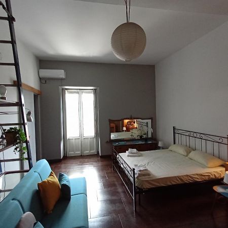 Historical Arches House Apartment Catania Ngoại thất bức ảnh
